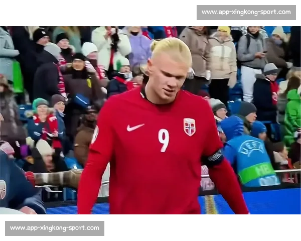 孙继海 20 年前错失哈兰德合影！如今巨星调侃：亿元同框成遗憾