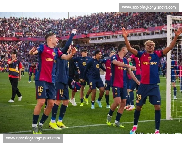 巴萨 6200 万欧激活尼科解约金！毕包强硬拒谈，西班牙飞翼登陆诺坎普倒计时