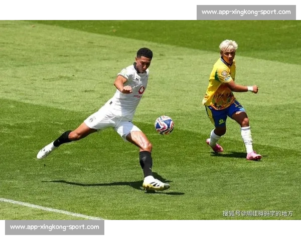 贝林厄姆 22 岁生日,女友晒甜蜜瞬间:舞伴与星光的双重闪耀 贝林厄姆 22 岁生日,女友晒甜蜜瞬间:舞伴与星光的双重闪耀