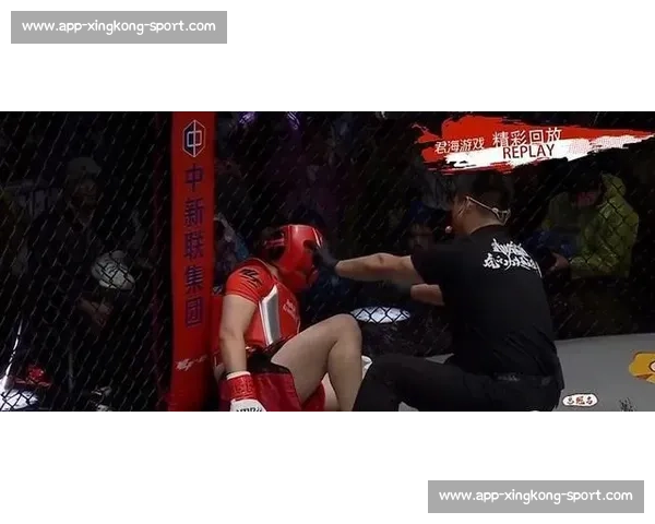 拉齐奥强硬驱逐训鹰师！露骨照片事件终落幕