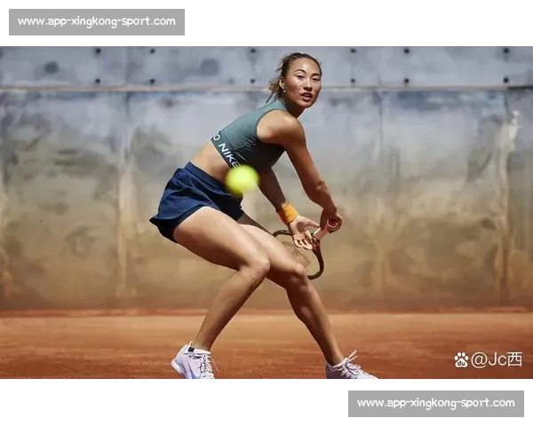 萨巴盛赞德约训练指导，阿卡冲击温网三连冠；斯瓦炮轰赛程密度，郑钦文赔率再创新低