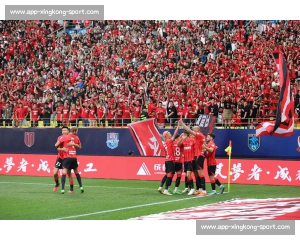 杨明洋四黄停赛缺席新鹏城战 成都蓉城中场重组迎考验 杨明洋四黄停赛缺席新鹏城战 成都蓉城中场重组迎考验