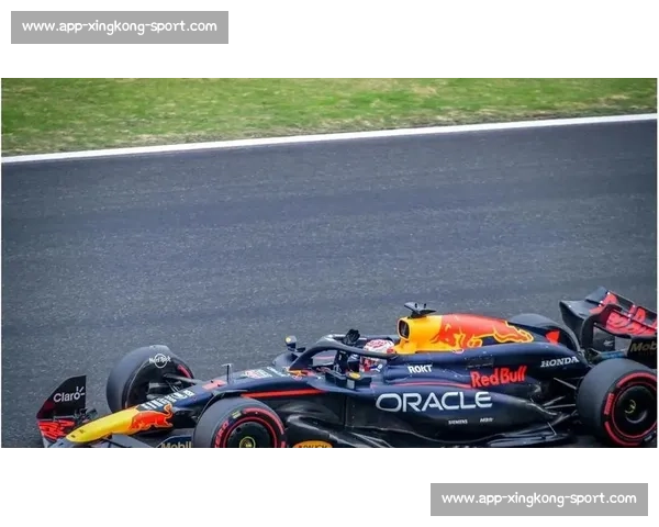 皮亚斯特里 15 分领跑 F1 积分榜,诺里斯紧追维斯塔潘陷困境 皮亚斯特里 15 分领跑 F1 积分榜,诺里斯紧追维斯塔潘陷困境