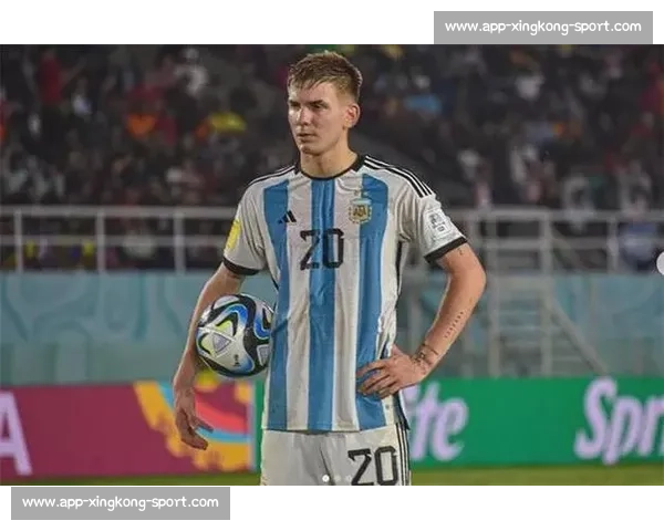 西蒙尼盛赞马斯坦托诺加盟皇马：职业生涯重大飞跃